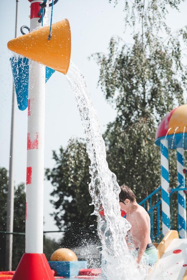 Verblijfpark Ardinam Olloy-sur-Viroin Exterior foto